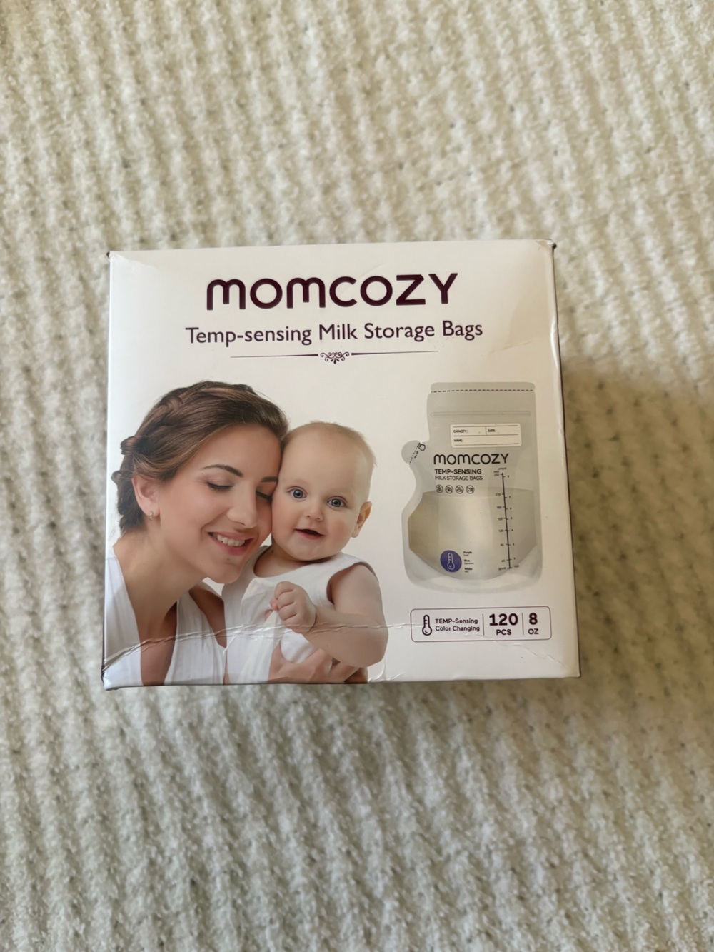 Momcozy Temp-Sensing Milk Storage Bags — White